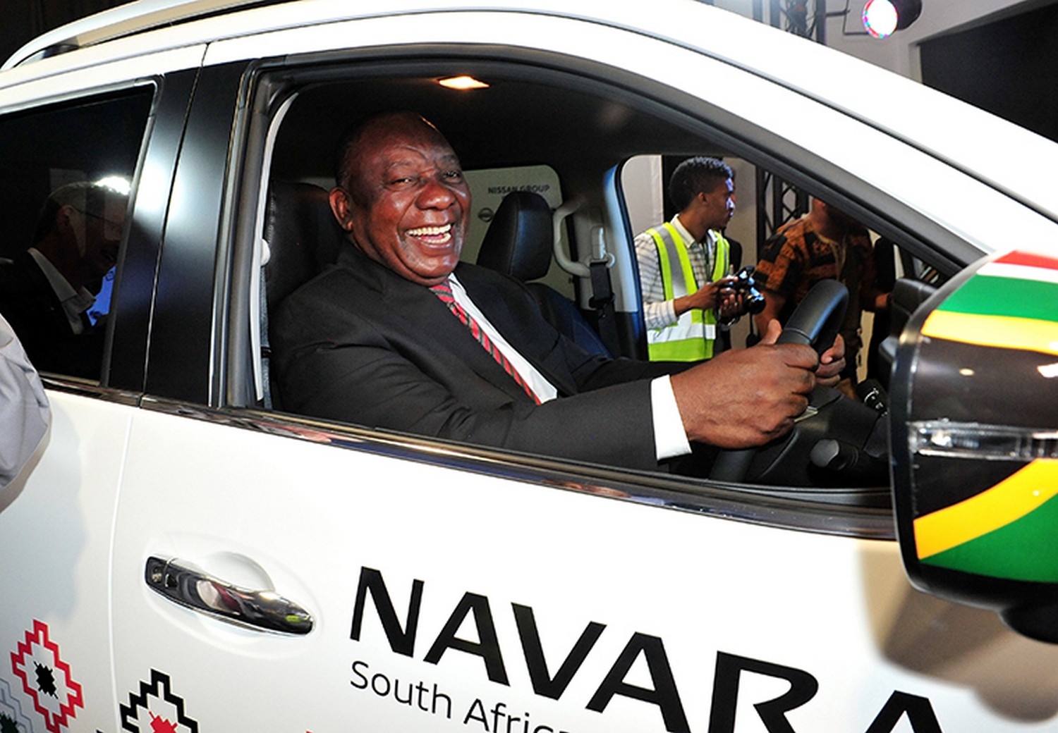 Nissan to produce award-winning Navara pickup in South Africa