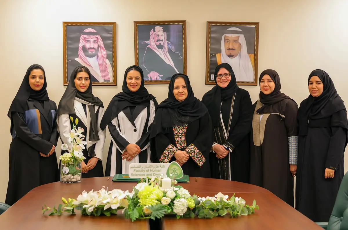 توقيع اتفاقية تعاون بين اللجنة المحلية المنظمة لكأس آسيا 2027 وجامعة الملك عبدالعزيز