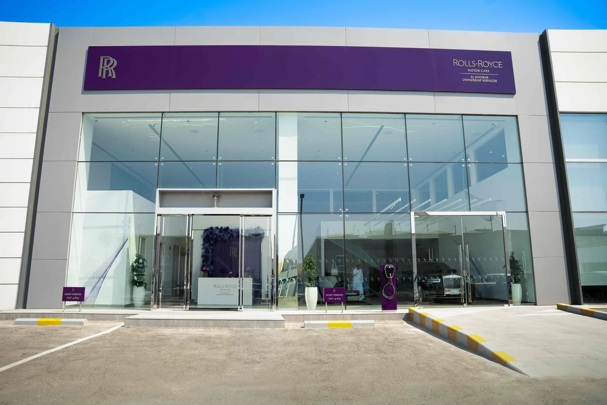 Rolls-Royce Motor Cars Al Khobar Ownership Services Opened Authorized Workshop